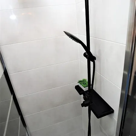 شقة Mikro Solo Na Starowce 8m2 *